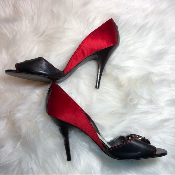 BCBGirls Peptoe Heels. - NWOT - Picture 9 of 10